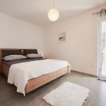 Adrian2 Apartament Trogir