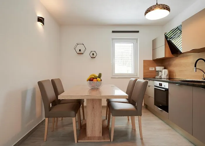 Adrian2 Apartment Trogir
