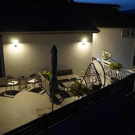 Adrian2 Apartmán